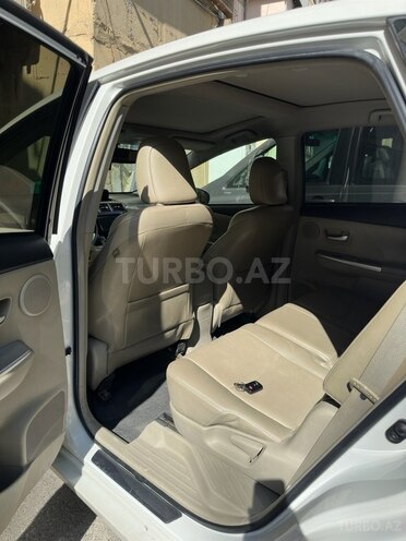 Toyota Prius V 2012, 230,000 km - 1.8 л - Bakı