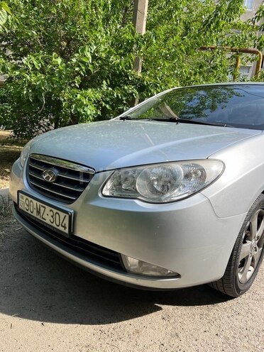 Hyundai Elantra 2009, 240,000 km - 2.0 l - Bakı