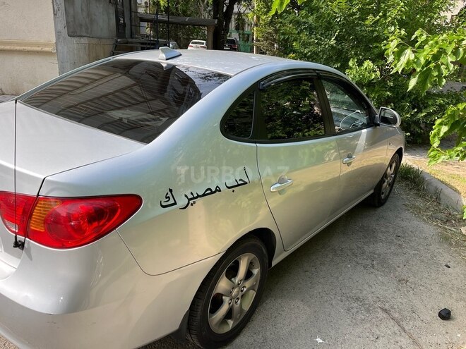 Hyundai Elantra 2009, 240,000 km - 2.0 l - Bakı