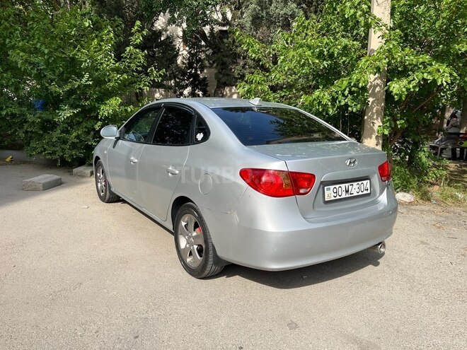 Hyundai Elantra 2009, 240,000 km - 2.0 l - Bakı