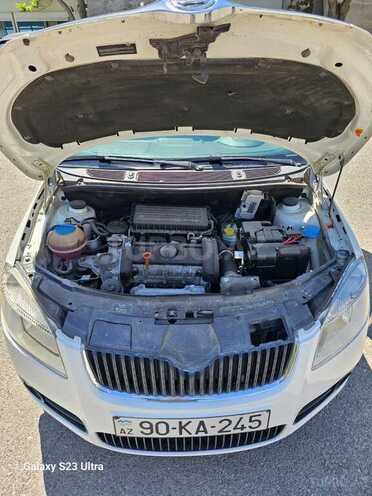Skoda Fabia 2010, 110,000 km - 1.6 л - Bakı
