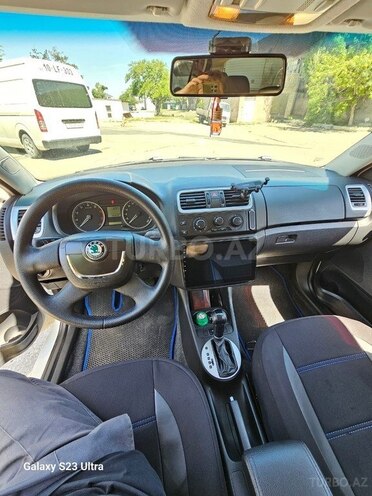 Skoda Fabia 2010, 110,000 km - 1.6 л - Bakı