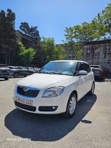 Skoda Fabia 2010, 110,000 km - 1.6 л - Bakı