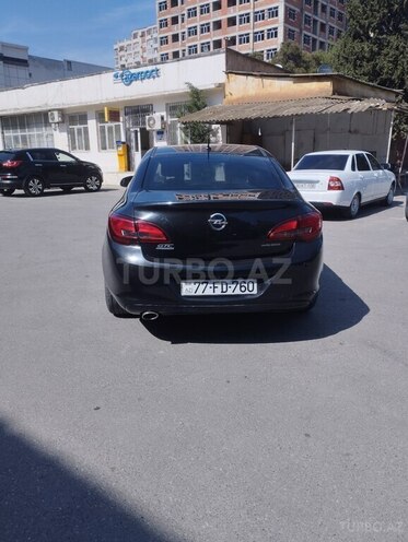 Opel Astra 2014, 167,000 km - 1.4 l - Bakı