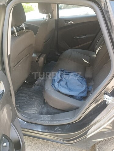 Opel Astra 2014, 167,000 km - 1.4 l - Bakı