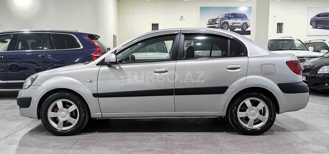 Kia Rio 2006, 178,000 km - 1.5 l - Sumqayıt