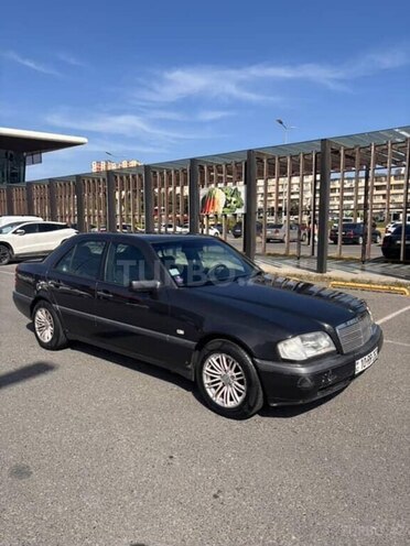Mercedes C 200 1995, 450,000 km - 2.0 l - Bakı
