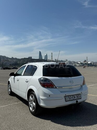 Opel Astra 2010, 202,700 km - 1.3 l - Bakı