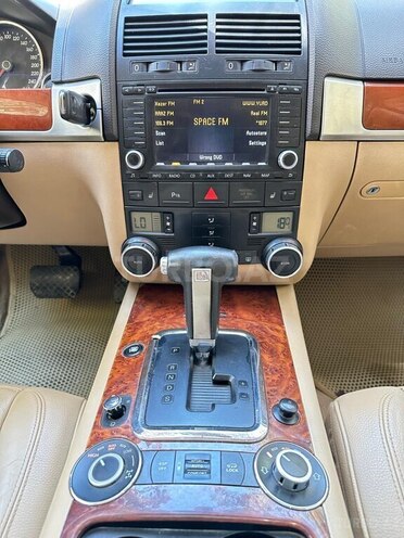 Volkswagen Touareg 2006, 267,000 km - 3.6 л - Sumqayıt
