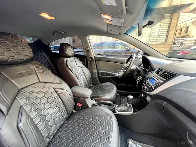 Hyundai Accent 2013, 200,000 km - 1.6 l - Bakı