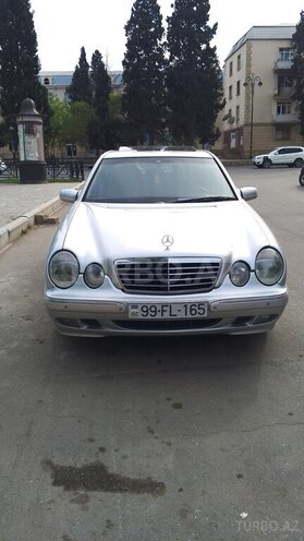 Mercedes E 220 d 2001, 350,000 km - 2.2 л - Gəncə
