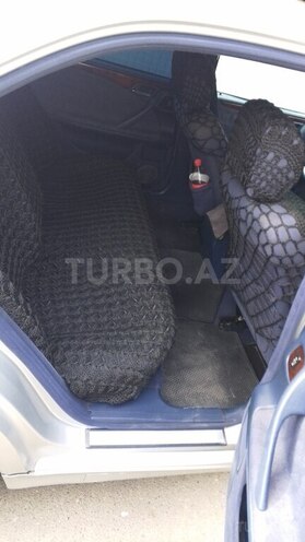 Mercedes E 220 d 2001, 350,000 km - 2.2 л - Gəncə