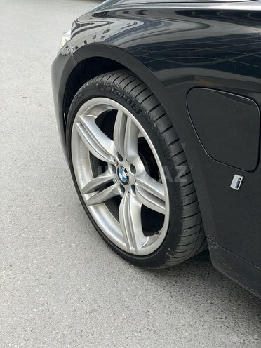 BMW 330e 2017, 115,000 km - 2.0 л - Bakı