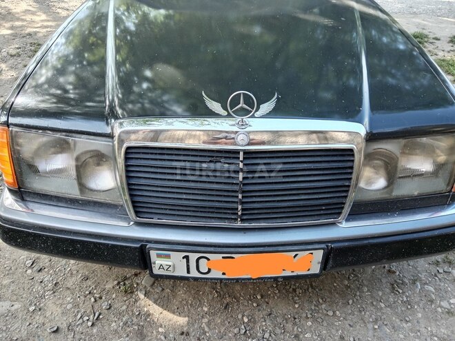 Mercedes E 200 1990, 312,833 km - 2.0 l - Quba