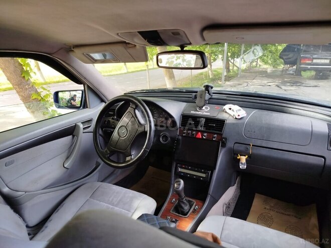 Mercedes C 180 1999, 340,000 km - 1.8 l - Sumqayıt