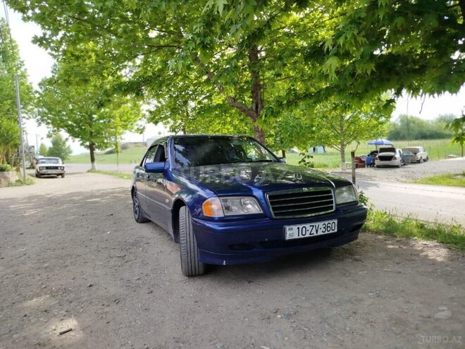 Mercedes C 180 1999, 340,000 km - 1.8 l - Sumqayıt
