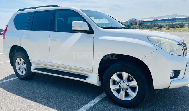 Toyota Land Cruiser Prado 2010, 221,000 km - 2.7 л - Bakı