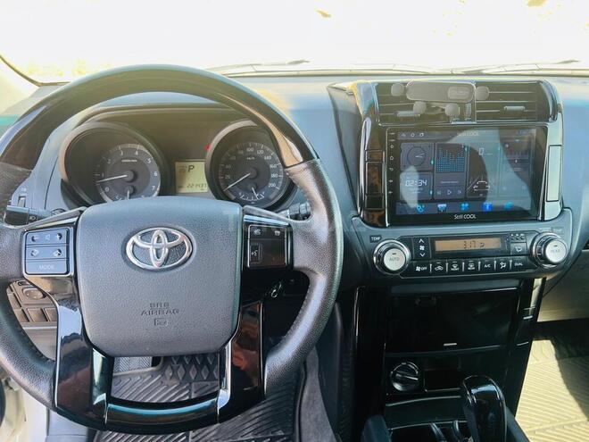 Toyota Land Cruiser Prado 2010, 221,000 km - 2.7 л - Bakı