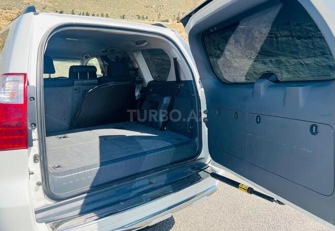 Toyota Land Cruiser Prado 2010, 221,000 km - 2.7 л - Bakı