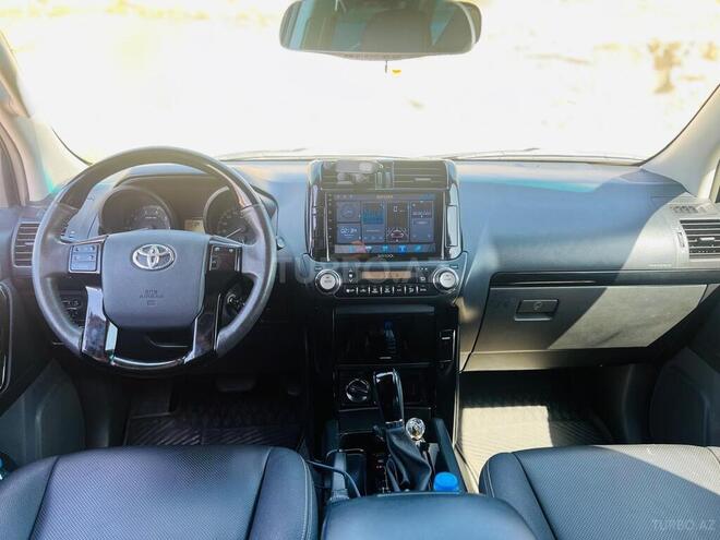Toyota Land Cruiser Prado 2010, 221,000 km - 2.7 л - Bakı