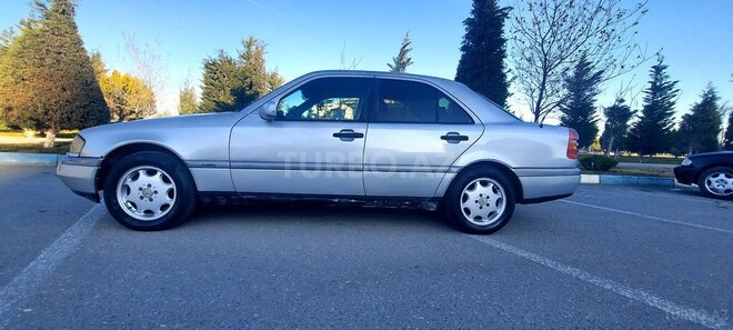Mercedes C 200 1996, 426,000 km - 2.0 л - Sumqayıt