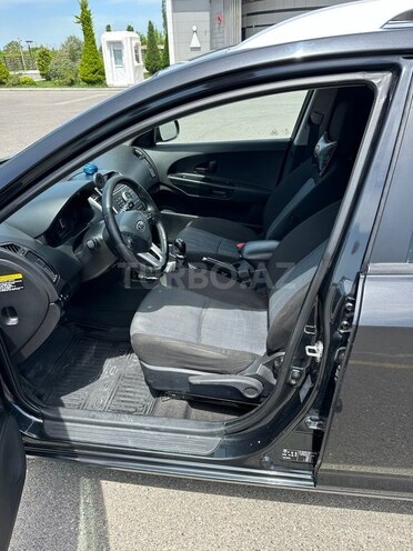 Kia Ceed 2009, 280,000 km - 1.6 л - Kürdəmir