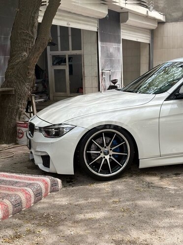 BMW 328 2015, 200,000 km - 2.0 l - Bakı