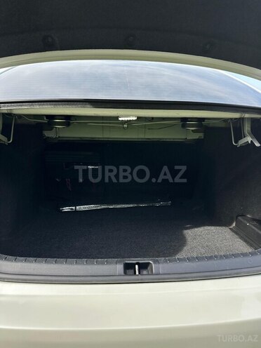 Toyota Corolla 2013, 185,000 km - 1.6 l - Bakı
