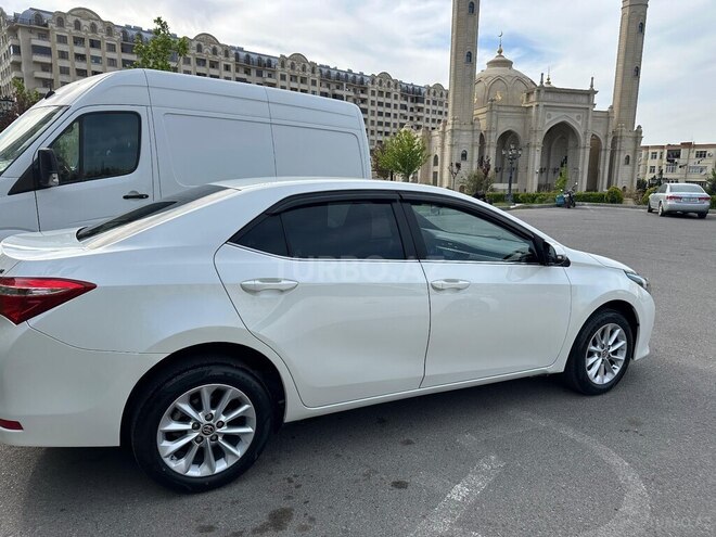 Toyota Corolla 2013, 185,000 km - 1.6 l - Bakı