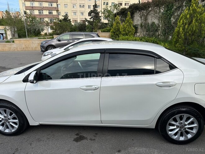 Toyota Corolla 2013, 185,000 km - 1.6 l - Bakı