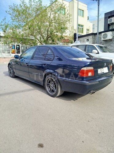 BMW 525 2000, 300,000 km - 2.5 л - Bakı