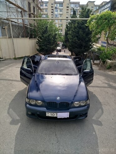 BMW 525 2000, 300,000 km - 2.5 л - Bakı