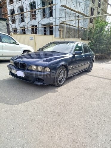 BMW 525 2000, 300,000 km - 2.5 л - Bakı