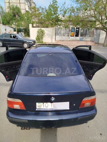 BMW 525 2000, 300,000 km - 2.5 л - Bakı