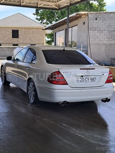 Mercedes E 240 2002, 210,000 km - 2.6 л - Bakı
