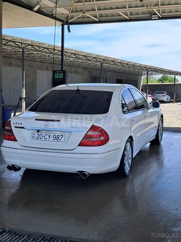Mercedes E 240 2002, 210,000 km - 2.6 л - Bakı