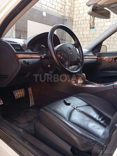 Mercedes E 240 2002, 210,000 km - 2.6 л - Bakı