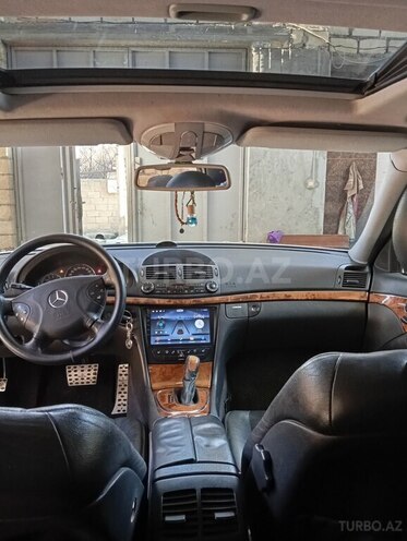 Mercedes E 240 2002, 210,000 km - 2.6 л - Bakı