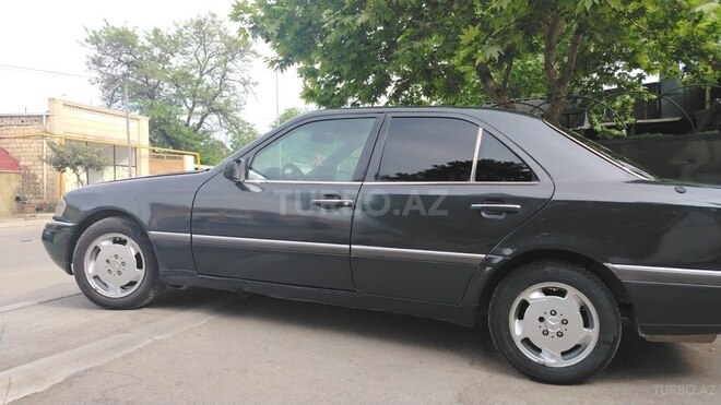 Mercedes C 200 1993, 245,000 km - 2.0 l - Gəncə