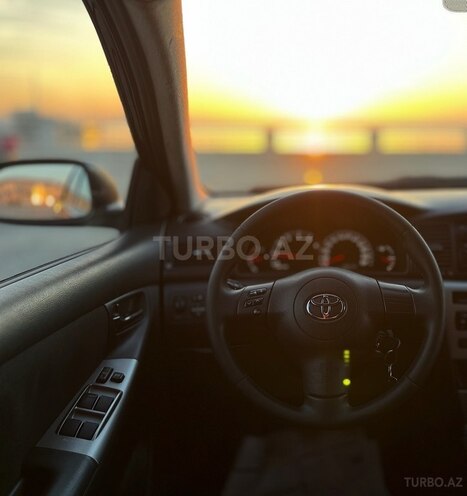 Toyota Corolla 2006, 260,000 km - 1.4 l - Bakı