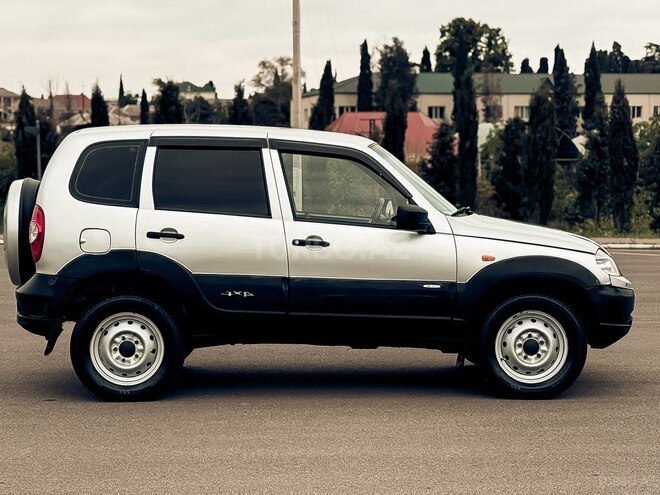 Chevrolet Niva 2009, 142,000 km - 1.7 l - Gəncə