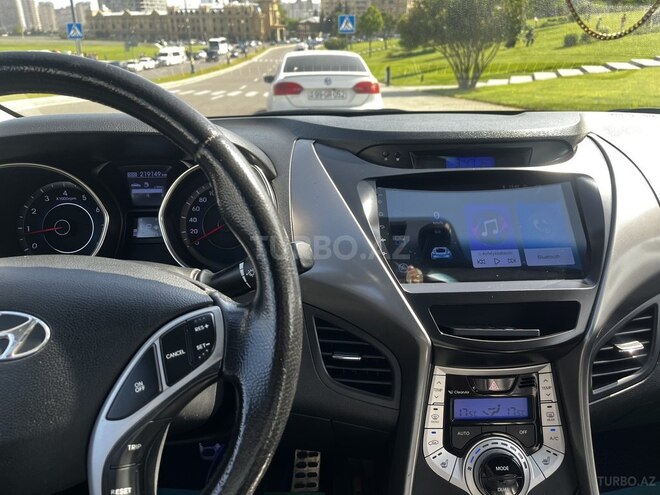 Hyundai Elantra 2012, 219,500 km - 1.8 l - Bakı