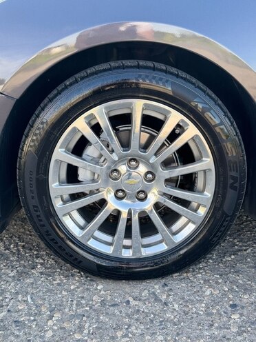 Chevrolet Cruze 2010, 300,000 km - 1.4 л - Quba