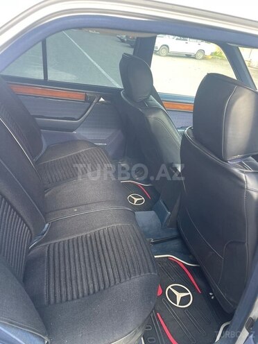 Mercedes E 230 1991, 499,677 km - 2.3 l - Bakı