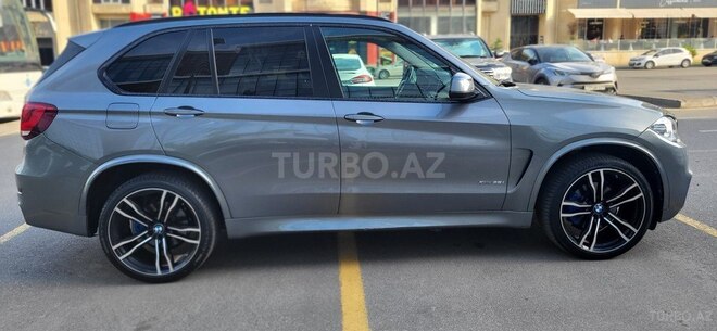 BMW X5-7