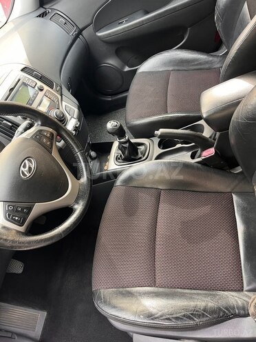 Hyundai i30 2010, 208,000 km - 1.6 l - Bakı
