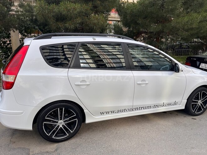Hyundai i30 2010, 208,000 km - 1.6 l - Bakı