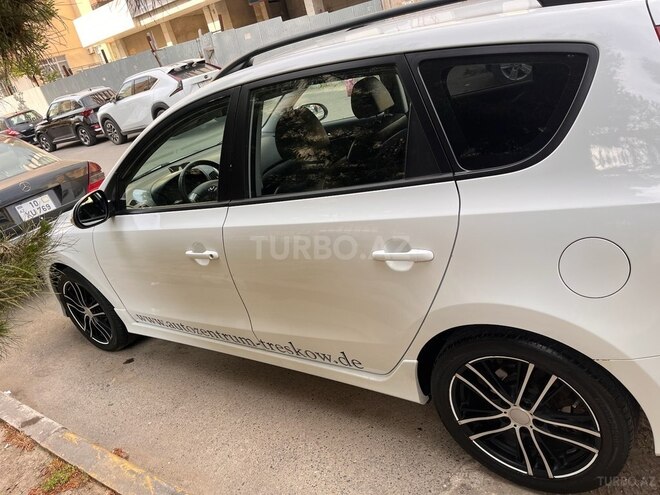 Hyundai i30 2010, 208,000 km - 1.6 l - Bakı