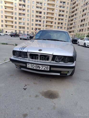 BMW 520 1990, 250,000 km - 2.0 l - Sumqayıt