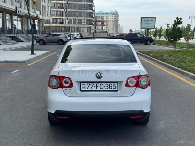 Volkswagen Jetta 2010, 225,748 km - 1.6 л - Sumqayıt